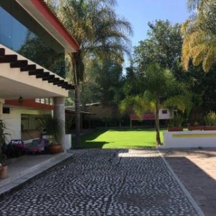 Фотография гостевого дома Finca el Nogal - Casa Entera Familiar Moderna con Amplio Jardín Atlixco puebla