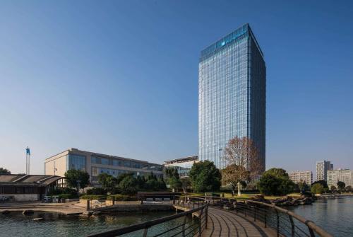 Фотографии гостиницы 
            Wyndham Grand Suzhou Fenhu