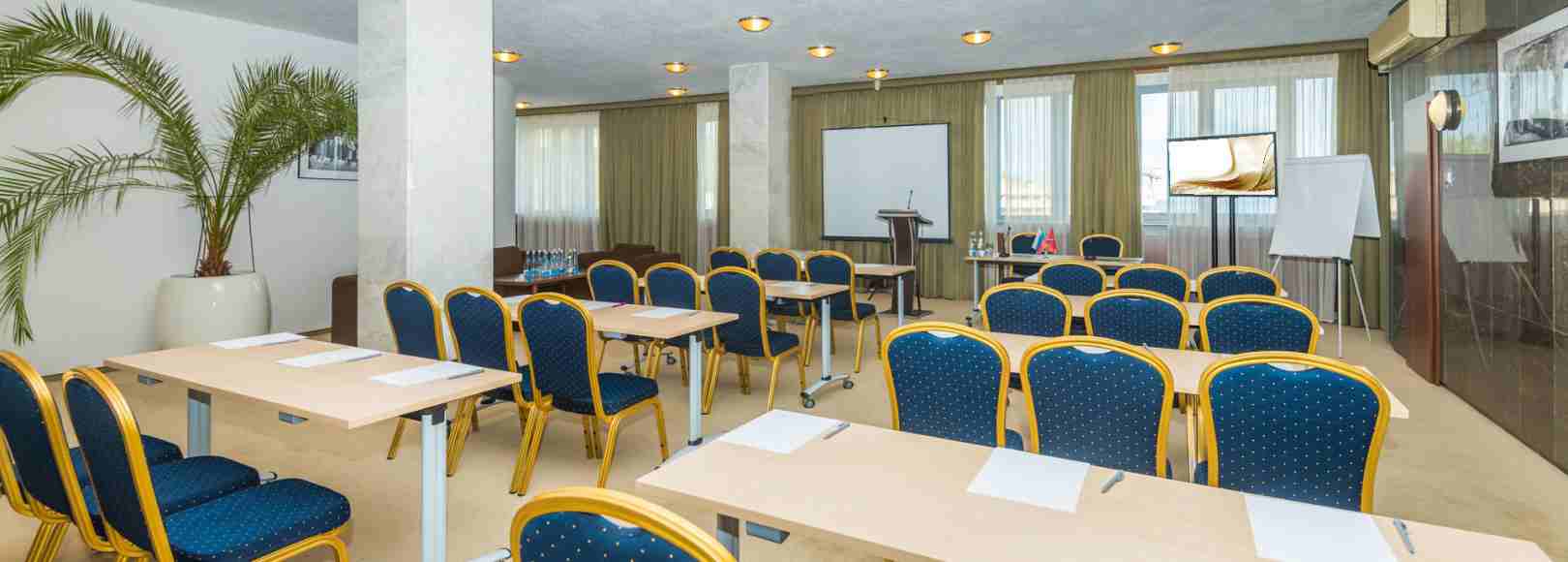 Фотография конференц-зала Олимп