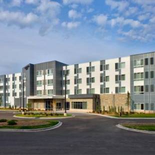 Фотографии гостиницы 
            Courtyard by Marriott Appleton Riverfront