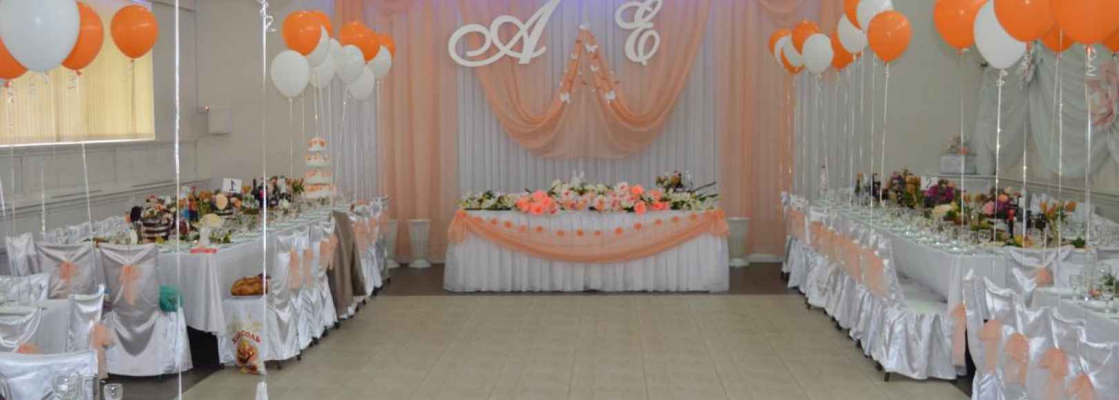 Фотография банкетного зала Айвенго