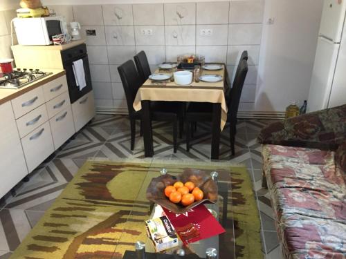 Фотография гостевого дома Casa rustica cu terasa