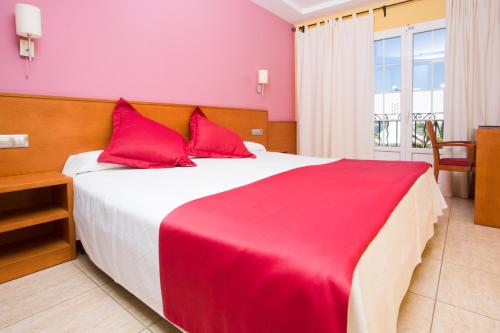 Фотография гостиницы Hotel Jeni & Restaurant