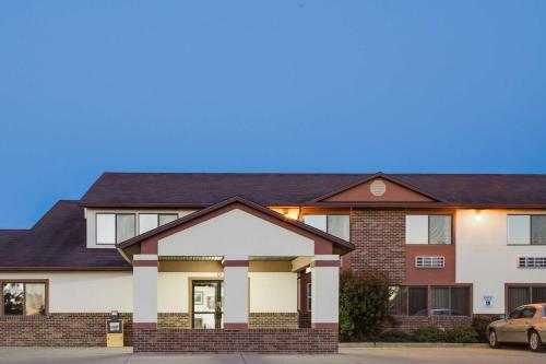 Фотография гостиницы Super 8 by Wyndham Oelwein