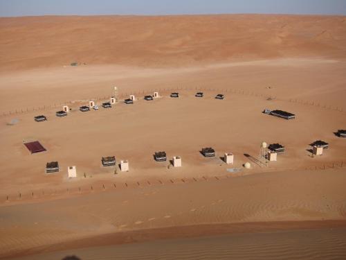 Фотографии базы отдыха 
            Desert Retreat Camp