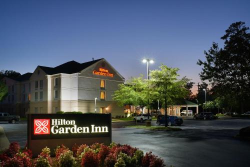 Фотография гостиницы Hilton Garden Inn Newport News