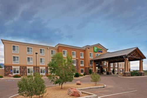 Фотография гостиницы Holiday Inn Express Sierra Vista, an IHG Hotel