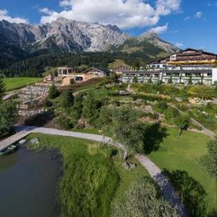 Фотографии гостиницы 
            Übergossene Alm Resort