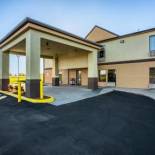 Фотография гостиницы Americas Best Value Inn-Galesburg