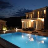 Фотография гостевого дома Delphic Riviera Villa