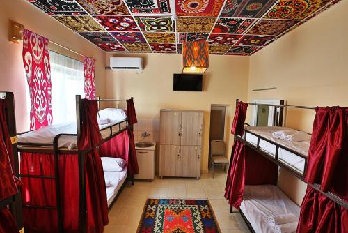 Фотографии хостела 
            Suzani Hostel