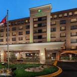 Фотография гостиницы Holiday Inn Charlotte University, an IHG Hotel