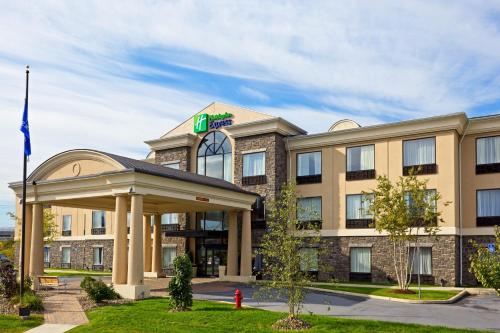 Фотография гостиницы Holiday Inn Express Hotel & Suites Chester, an IHG Hotel