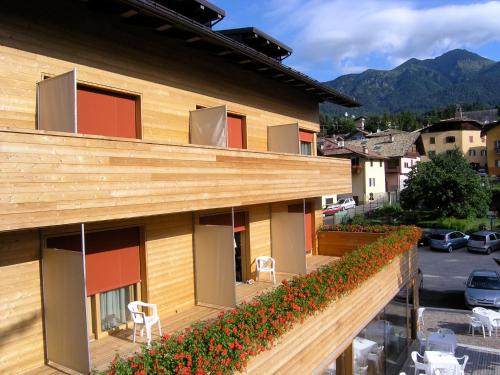 Фотография гостиницы Azalea Park Hotel