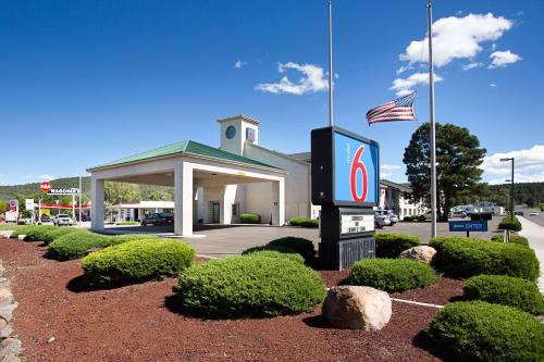 Фотографии гостиницы 
            Motel 6-Williams, AZ - West - Grand Canyon