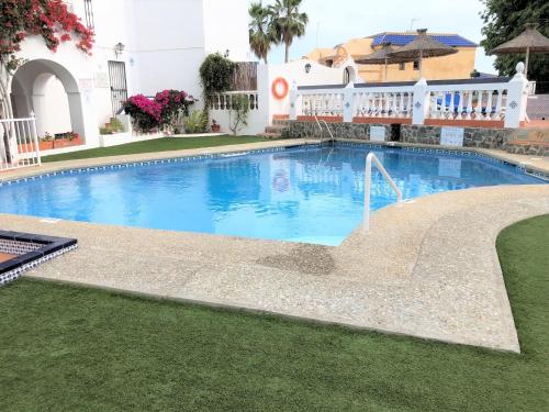 Фотографии гостевого дома 
            Bajamar Nerja II 7 Casasol