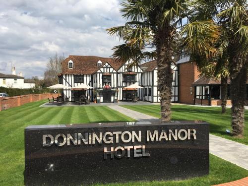 Фотография гостиницы Donnington Manor Hotel
