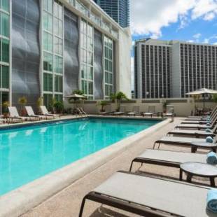 Фотографии гостиницы 
            Courtyard Miami Downtown Brickell Area