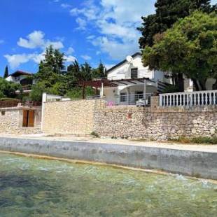 Фотографии гостевого дома 
            Seaside house for families with children Sveti Petar, Biograd - 16177