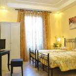 Фотография гостевого дома B&B Rome With Love