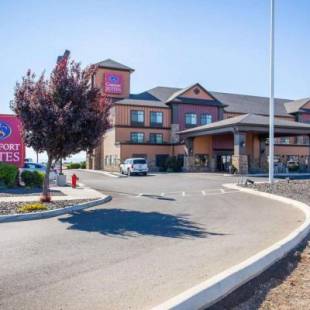 Фотографии гостиницы 
            Comfort Suites Moses Lake