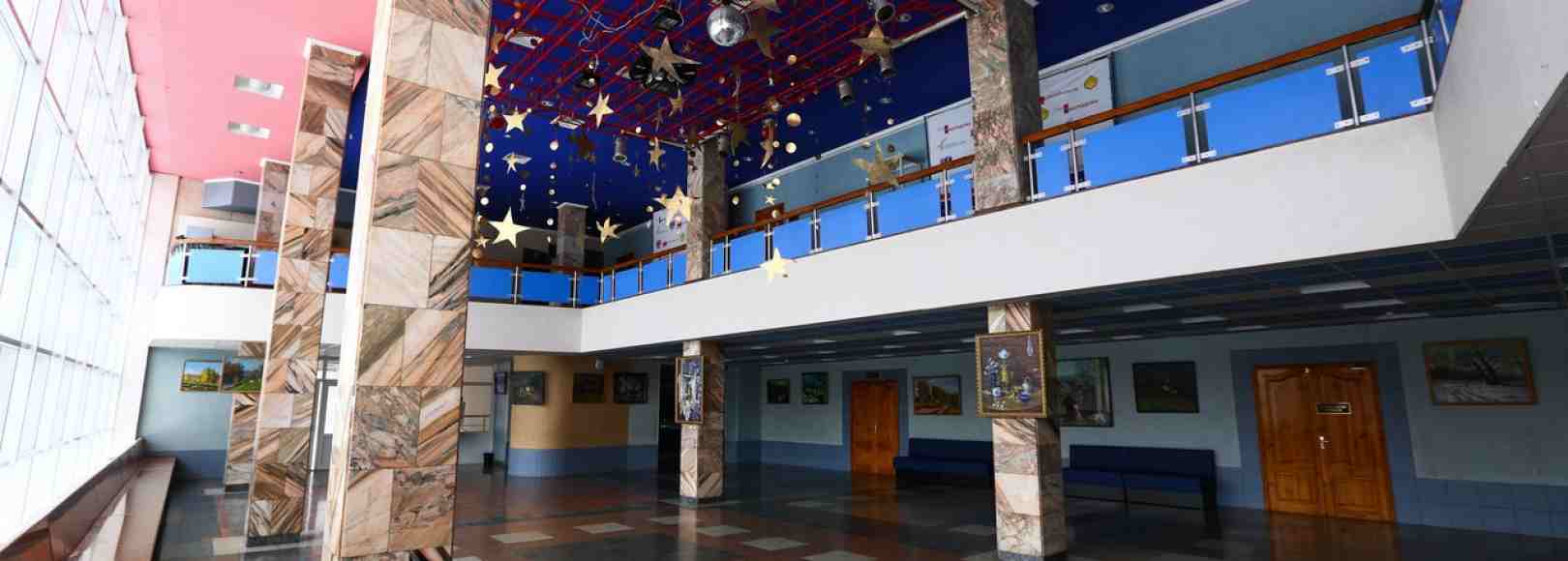 Фотография фойе Дискозал ЦМИ