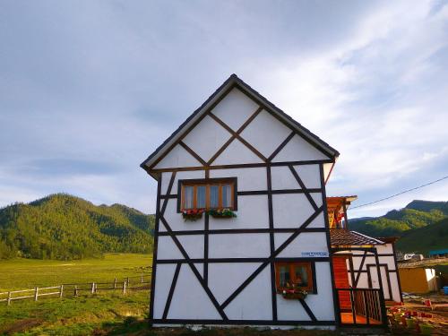 Фотография гостевого дома Вилла Урсул