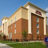 Фотография гостиницы Hampton Inn & Suites Syracuse/Carrier Circle