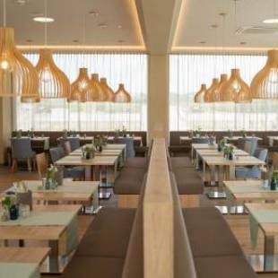 Фотографии гостиницы
Donau Lodge