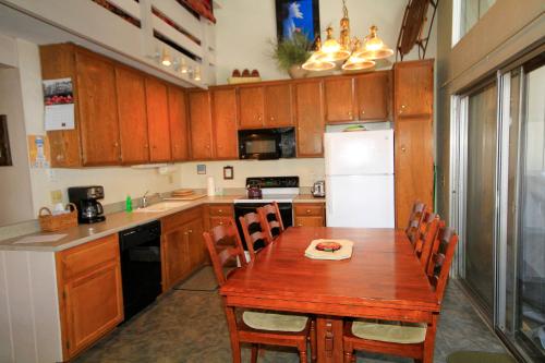 Фотография гостевого дома SIerra Park Villas #06