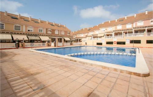 Фотографии гостевого дома 
            Awesome home in Santa Pola w/ Outdoor swimming pool, Outdoor swimming pool and 3 Bedrooms