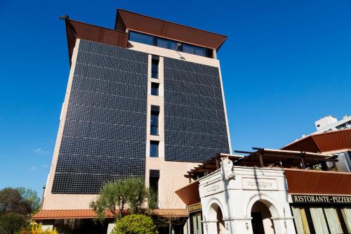 Фотография гостиницы iH Hotels Bologna Amadeus