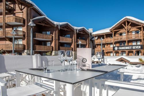 Фотография гостиницы Fahrenheit Seven Courchevel