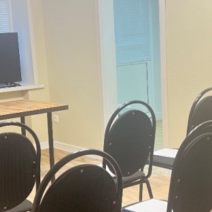 Фотография комнаты для переговоров Площадка для семинаров