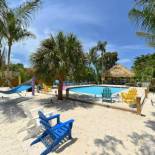 Фотография гостиницы Siesta Key Palms Resort