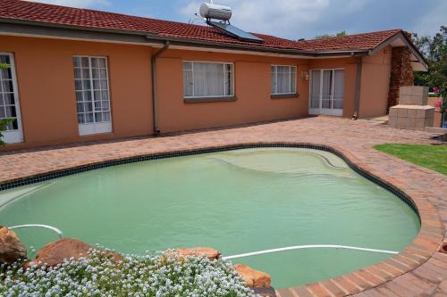 Фотография гостиницы Amberlight Self Catering Accommodation