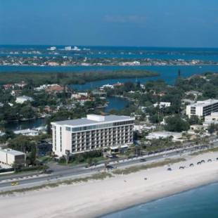 Фотографии гостиницы 
            Holiday Inn Sarasota-Lido Beach at the Beach, an IHG Hotel