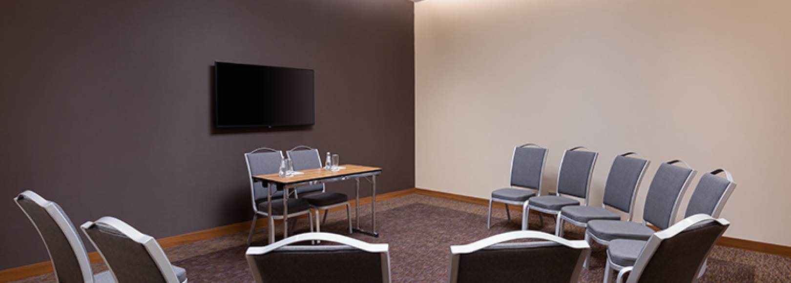 Фотография комнаты для переговоров Бьянка