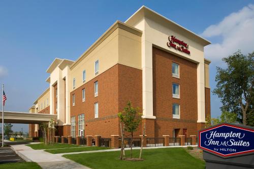 Фотография гостиницы Hampton Inn & Suites Syracuse/Carrier Circle