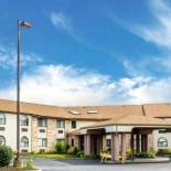 Фотография гостиницы Quality Inn Elyria