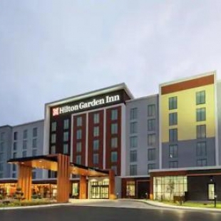 Фотография гостиницы Hilton Garden Inn Hays, KS