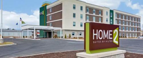 Фотографии гостиницы 
            Home2 Suites By Hilton Appleton, Wi