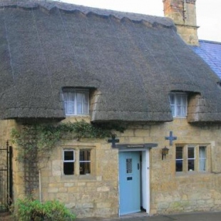 Фотография гостевого дома Thatched Cottage, CHIPPING CAMPDEN