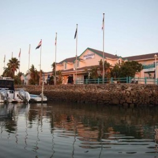 Фотография гостиницы Halyards Hotel