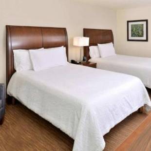 Фотографии гостиницы 
            Hilton Garden Inn Addison