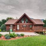 Фотография гостевого дома Misty Meadows Cabin