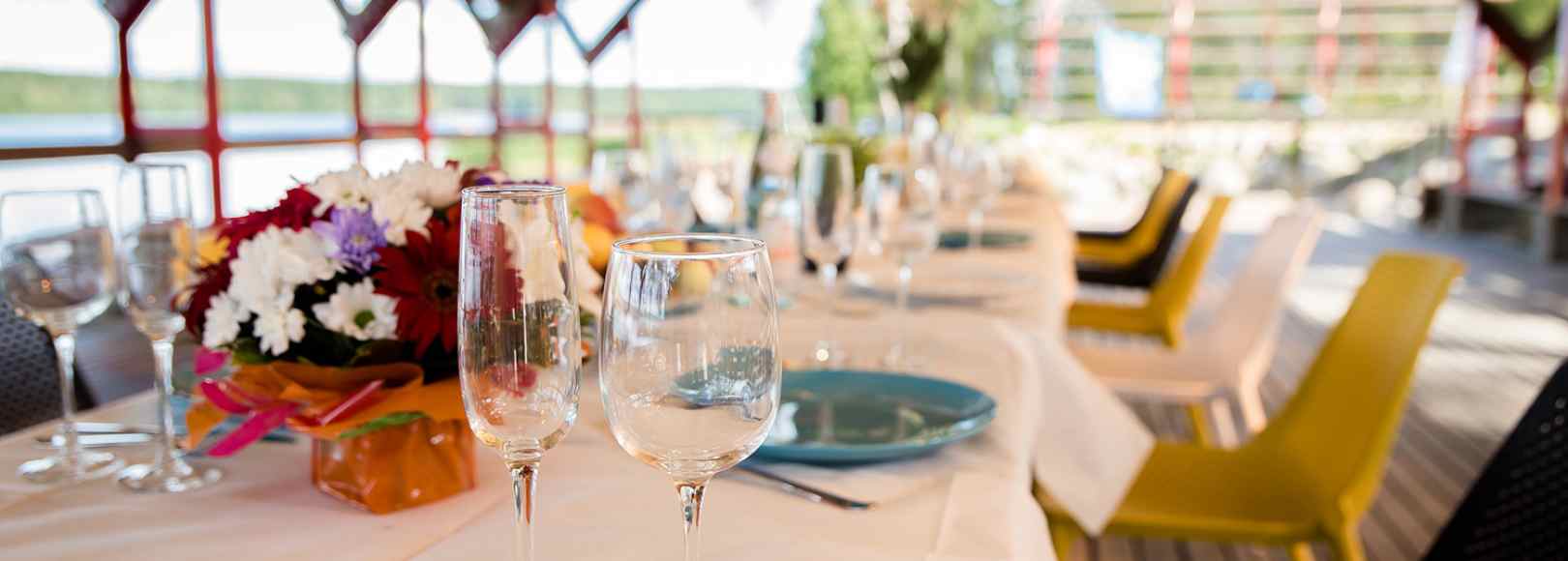 Фотография банкетного зала Большая беседка с видом на озеро Вуокса парк