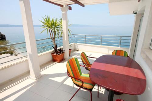 Фотография гостевого дома Apartments by the sea Drasnice, Makarska - 6652