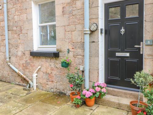 Фотография гостевого дома 8 Coastguard Cottages