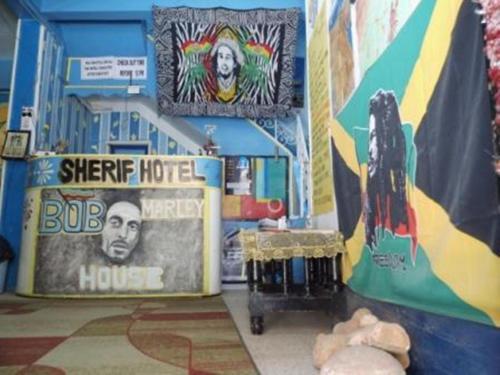 Фотографии хостела 
            Bob Marley House Sherief Hotel Luxor